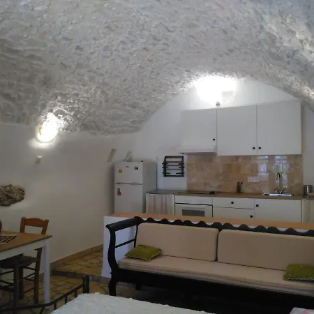 Irina Apartament *